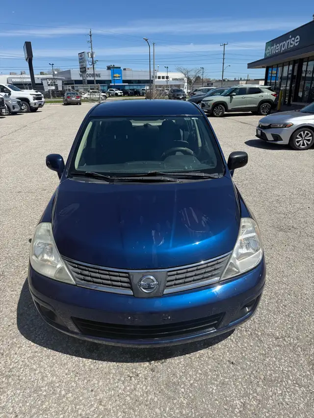 Nissan Versa 2008.  169,400km - Photo 2