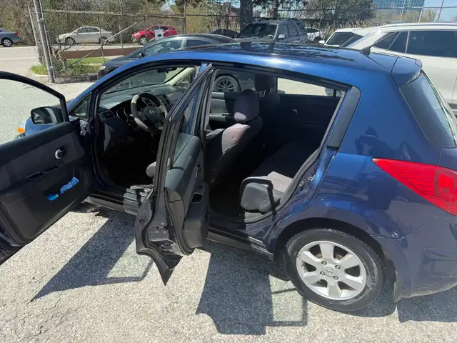Nissan Versa 2008.  169,400km - Photo 5