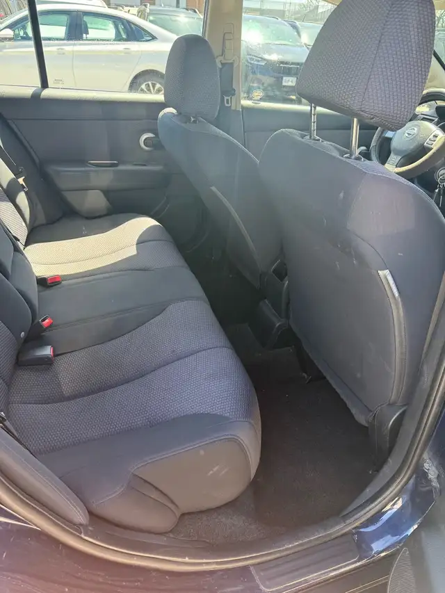 Nissan Versa 2008.  169,400km - Photo 9