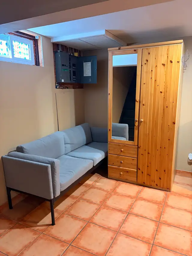 Room for rent - $600/month - Available Immediately - Photo 3