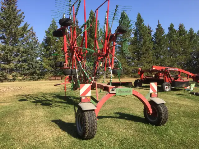 Enorossi  24’ rotary hay rake - Photo 3