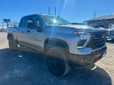 2025 Chevrolet Silverado ZR2 - Photo 2
