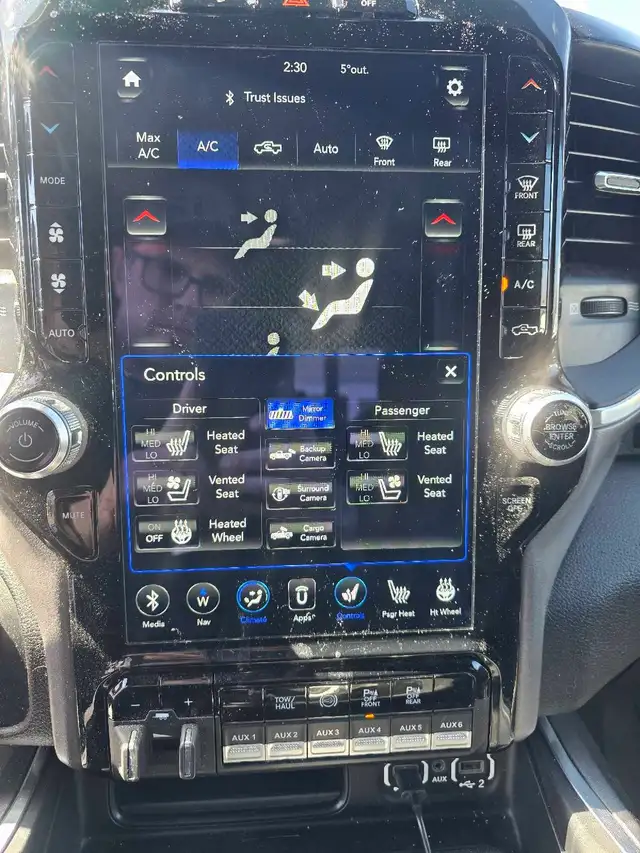 2021 RAM 3500 LARAMINE CREW CAB NIGHT EDITION 4X4 - Photo 8