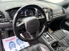 2018 Chrysler 300 300S RWD - Photo 11