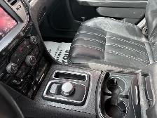 2018 Chrysler 300 300S RWD - Photo 28