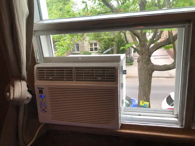 Installation, Service d' Air Climatiseur de Fenêtre / Murale - Photo 5