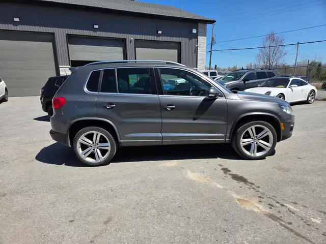 2014 Volkswagen Tiguan - Fully loaded, clean carfax, low mileage - Photo 5