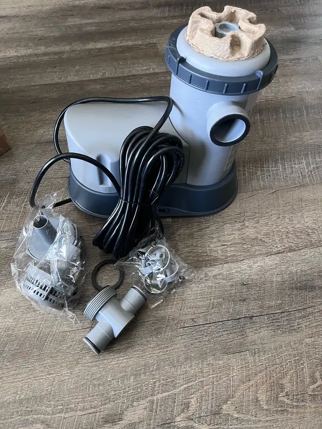 Coleman pool pump for sale - Photo 2