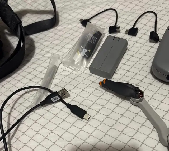 DJI Mini 2 Drone - Photo 4