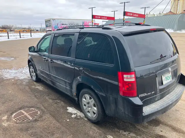 2008 Dodge grand caravan - Photo 3