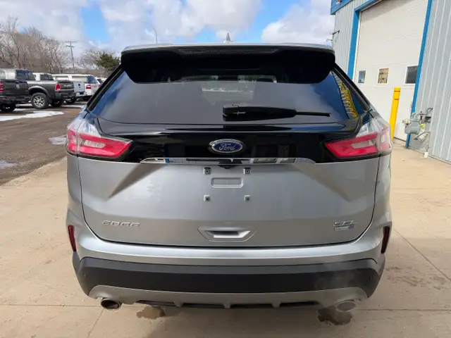 2020 Ford Edge SEL AWD - Photo 12