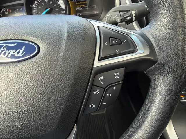 2020 Ford Edge SEL AWD - Photo 21