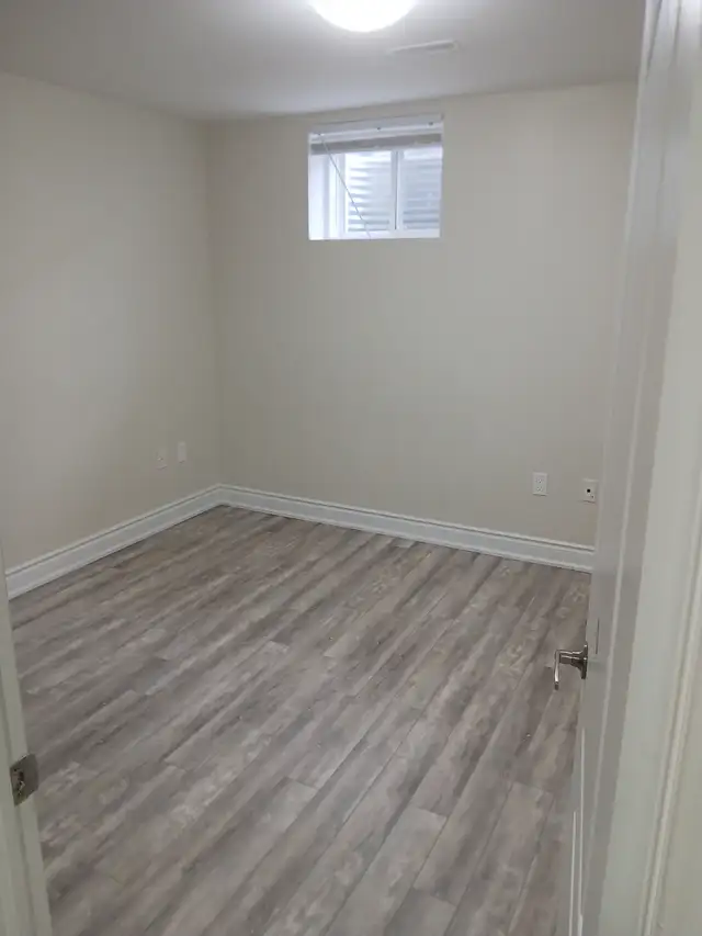 SPACIOUS 2 BDRM & 2 WRM BASEMENT APARTMENT FOR RENT IN BRAMPTON - Photo 13