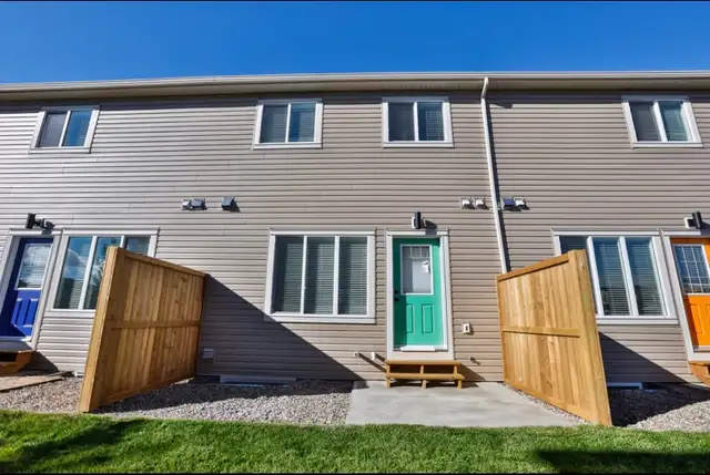 Bedroom in Copperwood-Avail May 1st - Photo 3