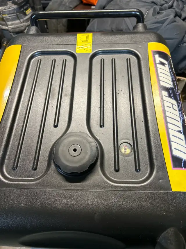 Generator, inverter mint condition (x2). - Photo 5
