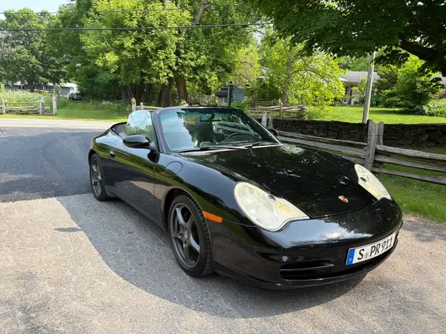 Porsche Carrera 911 2002 - Photo 3