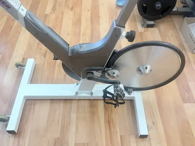 Keiser m3 spin bike - Photo 6