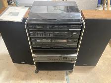 entertainment centre / audio component system