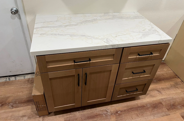 Plain White Quartz Countertop - Pinkish Grey Veins