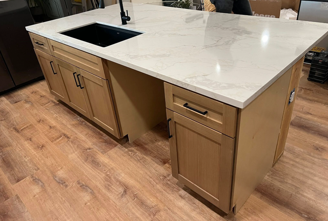 Plain White Quartz Countertop - Pinkish Grey Veins - Photo 2