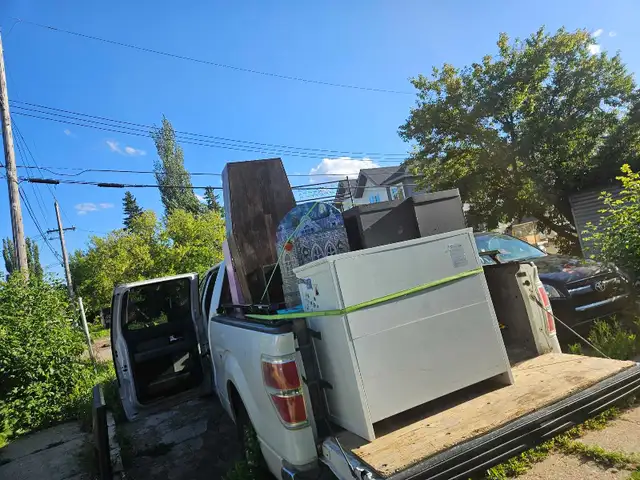 Truck For Hire - Photo 3