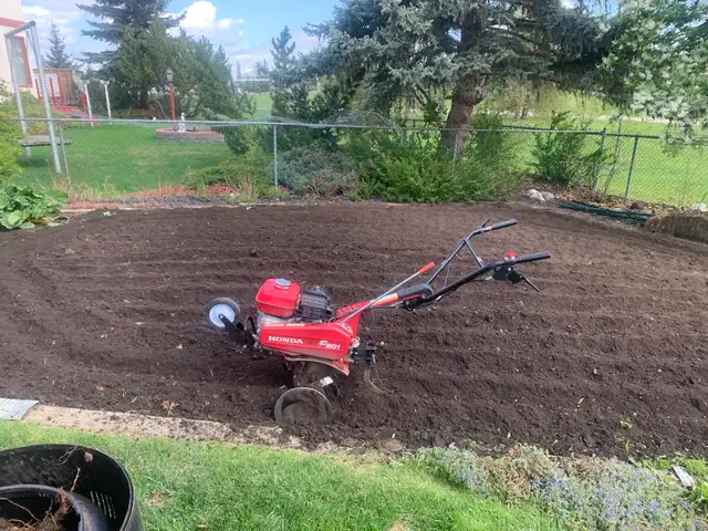 Rototilling - Photo 4