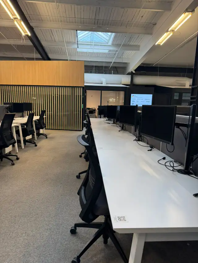 Three H Parkway Benching & Open Plan Office For Sale-Call Us! - Photo 7