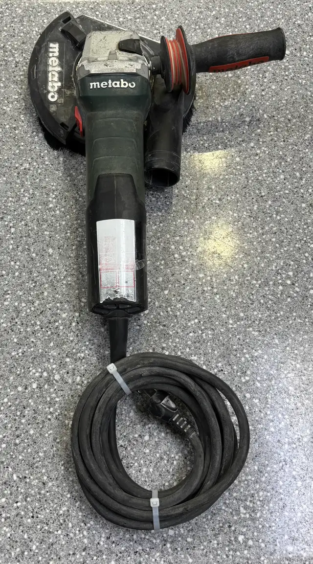 Metabo Variable Concrete Grinder - Photo 2