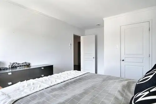 Superbe 4 1/2   Bureau , LÉVIS, (St-David) 3ème étage. - Photo 6