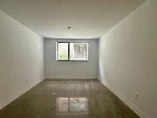 Chambre à louer dans un 6 1/2 entièrement rénové Blvd Édouard - Photo 5