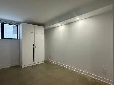 Chambre à louer dans un 6 1/2 entièrement rénové Blvd Édouard - Photo 8