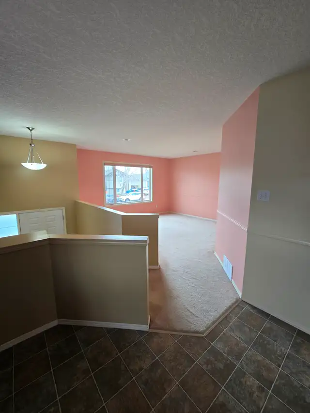 For Rent: 2 bedroom/1 bath Main-floor Unit - $1650.00/month - Photo 2