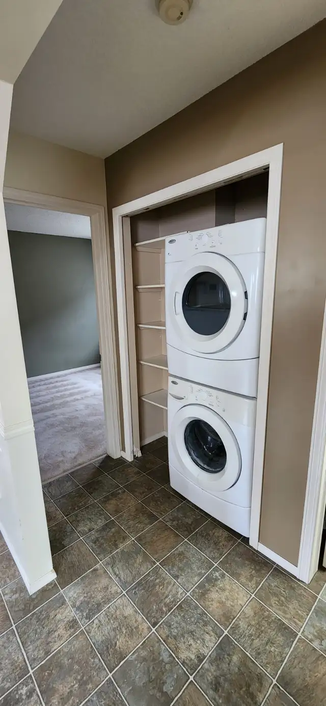 For Rent: 2 bedroom/1 bath Main-floor Unit - $1650.00/month - Photo 10