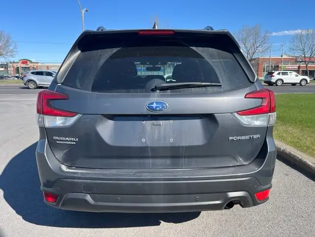 2022 Subaru Forester Touring // CAMÉRA DE RECUL, BANC CHAUFFANT, - Photo 5