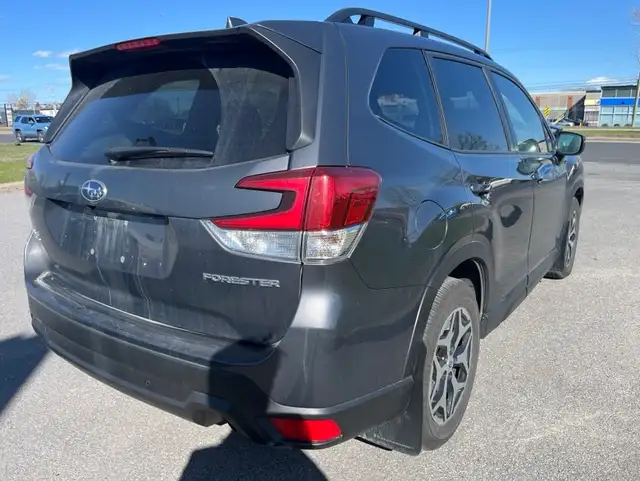 2022 Subaru Forester Touring // CAMÉRA DE RECUL, BANC CHAUFFANT, - Photo 6