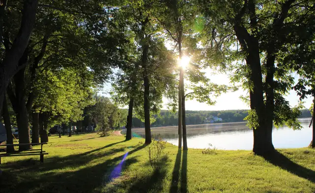 Housekeeping & Facilities Attendant - Photo 2