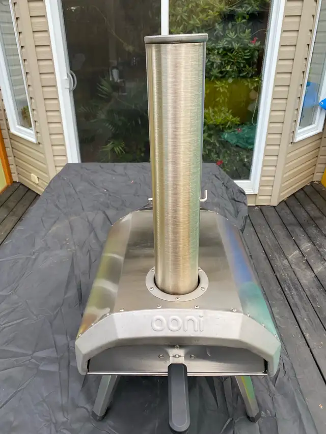 four à pizza au bous ooni