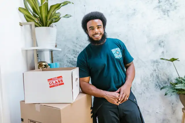 NOW HIRING – Moving Crew Member (URGENT) - Photo 3