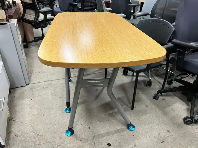 Knoll Straight Desk-Ufficio Furniture-Call Us Now! - Photo 2