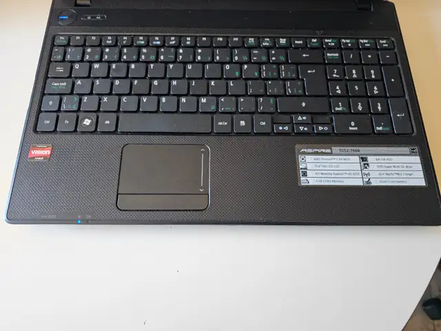 Acer Aspire 15.6 screen full keyboard - Photo 3