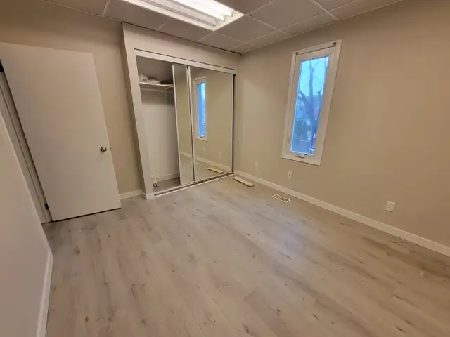 Downtown Sarnia – 2 Bed | Utilities Included | $1,400 | July 1st - Photo 4