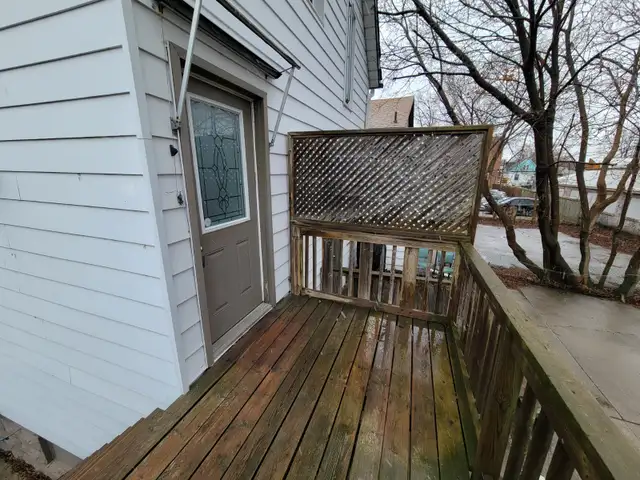 Downtown Sarnia – 2 Bed | Utilities Included | $1,400 | July 1st - Photo 8