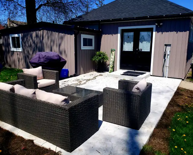 Charming, standalone, fully furnished coach house - Photo 2