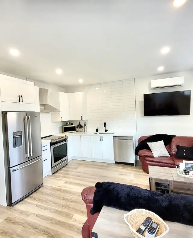 Charming, standalone, fully furnished coach house - Photo 5