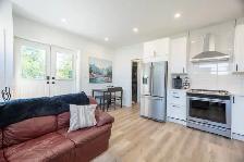 Charming, standalone, fully furnished coach house - Photo 10