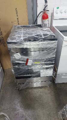 Stove - 24 Element  3.7 cu. ft EECR24MES-CA - Electric Range