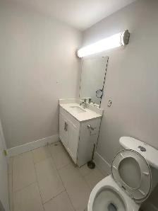 Prime Downtown Orillia - Spacious 2-bedroom Apartment