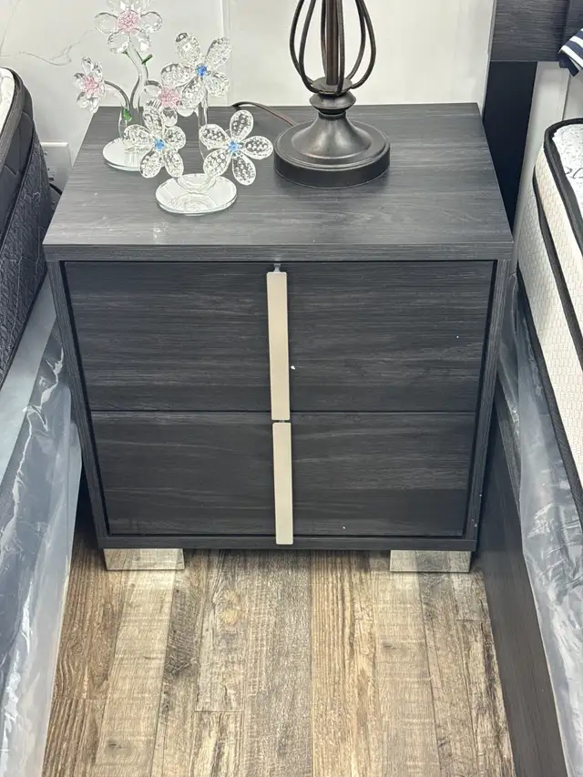 New Stylish 6 Pc Bedroom Set Amazing Sale - Photo 2