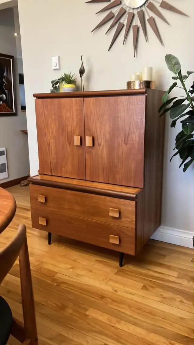 Mid century. TEAK TECK meubles. Lampe / Crédence, buffet disque - Photo 9