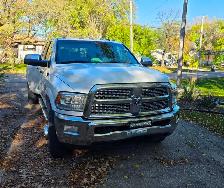 2015 RAM 3500 LARAMIE MEGACAB DUALLY